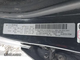 2019 Ram 1500 Laramie with VIN 1C6SRFDT3KN556578, listed as a IAAI auction lot 41444514 with 91,365 mi miles. Bid and sale history available at carsss.com. Image 9.