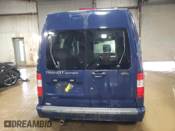 2010 Ford Transit Connect XLT с VIN NM0LS7DN6AT021518, выставлен на аукционе Copart как лот 48811635 с пробегом 121 385 миль миль и Списание • Salvage title. История ставок и продаж доступна на DreamBid. Изображение 6.