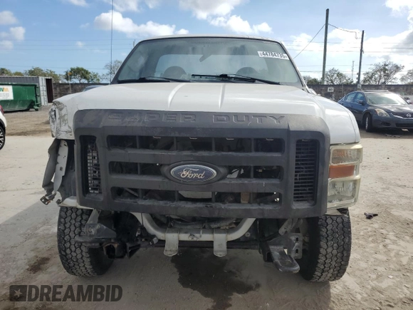 2009 Ford F-250 XL with VIN 1FTNF21509EA40914, listed as a Copart auction lot 44784735 with Not Provided miles and Non Repairable. Bid and sale history available at DreamBid. Image 5.