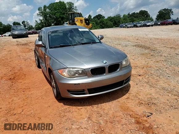 2011 BMW 1 Series 128i z VIN WBAUP7C52BVP21971, wystawiony jako Copart lot #63036725 z przebiegiem 255 217 mil mil oraz Szkoda całkowita • Salvage title. Historia ofert i sprzedaży dostępna na DreamBid. Obrazek 13.
