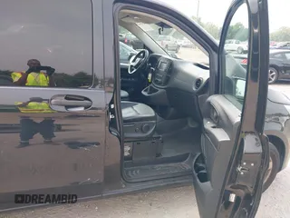 2018 Mercedes-Benz Metris Passenger with VIN WD4PG2EE0J3460906, listed as a IAAI auction lot 42486423 with 92,893 mi miles and . Bid and sale history available at DreamBid. Image 5.