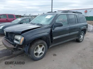 2004 Chevrolet TrailBlazer EXT LT with VIN 1GNET16S746115863, listed as a IAAI auction lot 41453236 with 198,099 mi miles. Bid and sale history available at carsss.com. Image 2.