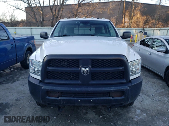 2015 Ram 2500 Tradesman with VIN 3C6MR5AJ9FG667950, listed as a Copart auction lot 44398155 with 113,285 mi miles and Clean Title. Bid and sale history available at carsss.com. Image 5.