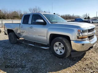 2018 Chevrolet Silverado 1500 LT with VIN 1GCRCREH8JZ171741, listed as a Copart auction lot 89384995 with 117,423 mi miles and Salvage Title. Bid and sale history available at DreamBid. Image 4.