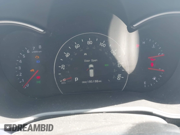 2014 Kia Sorento SX Limited with VIN 5XYKWDA71EG486958, listed as a IAAI auction lot 42483774 with 195,198 mi miles and . Bid and sale history available at DreamBid. Image 7.