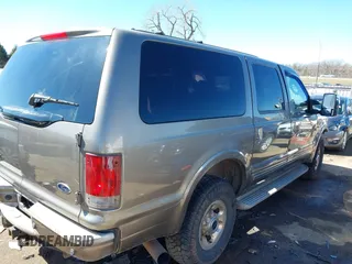 2005 Ford Excursion Limited z VIN 1FMSU43P25EB76602, wystawiony jako IAAI lot #41712613 z przebiegiem Nie podano mil oraz . Historia ofert i sprzedaży dostępna na DreamBid. Obrazek 14.