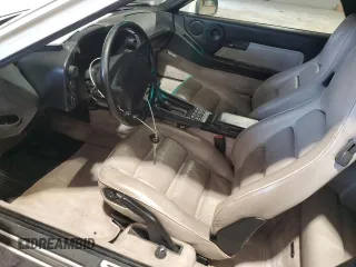 1990 Porsche 928 z VIN WP0JB2924LS860099, wystawiony jako Copart lot #46732305 z przebiegiem 85 892 mil mil oraz Tytuł czysty. Historia ofert i sprzedaży dostępna na DreamBid. Obrazek 7.