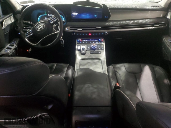 2025 Hyundai Palisade SEL z VIN KM8R2DGE9SU838674, wystawiony jako Copart lot #56101585 z przebiegiem 12 686 mil mil oraz Czysty tytuł • Clean title. Historia ofert i sprzedaży dostępna na DreamBid. Obrazek 8.