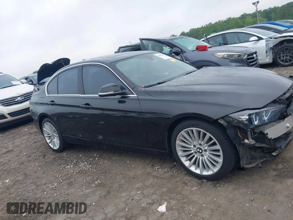 2013 BMW 3 Series 328i z VIN WBA3A5G54DNP20416, wystawiony jako IAAI lot #42092526 z przebiegiem 136 545 mil mil oraz . Historia ofert i sprzedaży dostępna na DreamBid. Obrazek 14.