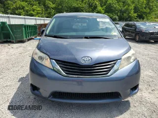 2014 Toyota Sienna LE AAS z VIN 5TDKK3DC8ES499949, wystawiony jako Copart lot #60346845 z przebiegiem 192 773 mil mil oraz Szkoda całkowita • Salvage title. Historia ofert i sprzedaży dostępna na DreamBid. Obrazek 5.