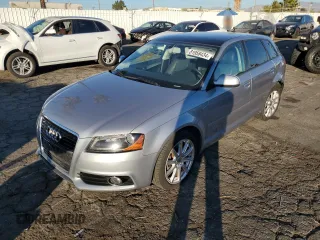 2011 Audi A3 Premium Plus z VIN WAUKFAFM6BA124775, wystawiony jako Copart lot #81958434 z przebiegiem 140 404 mil mil oraz Szkoda całkowita • Salvage title. Historia ofert i sprzedaży dostępna na DreamBid. Obrazek 1.