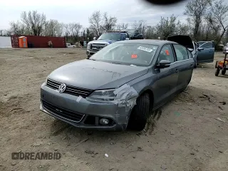 2014 Volkswagen Jetta SEL z VIN 3VWL17AJ9EM441590, wystawiony jako Copart lot #50995785 z przebiegiem Nie podano mil oraz Szkoda całkowita • Salvage title. Historia ofert i sprzedaży dostępna na DreamBid. Obrazek 10.
