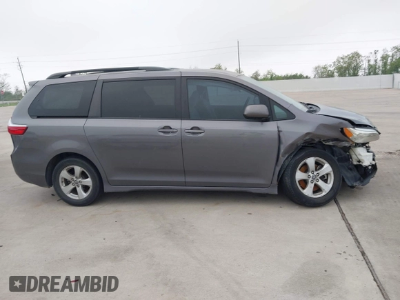 2018 Toyota Sienna LE Auto Access Seat with VIN 5TDKZ3DC8JS948150, listed as a IAAI auction lot 41889062 with 73,724 mi miles and . Bid and sale history available at DreamBid. Image 13.