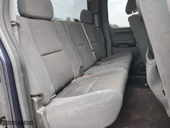 2009 Chevrolet Silverado 1500 LT with VIN 2GCEK29C091131178, listed as a Copart auction lot 46798815 with 155,451 mi miles and Salvage Title. Bid and sale history available at carsss.com. Image 10.