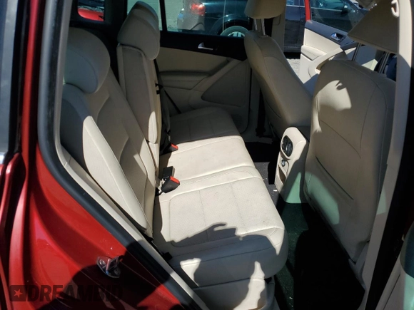 2010 Volkswagen Tiguan with VIN WVGAV9AX4AW003953, listed as a Copart auction lot 48369585 with 108,467 mi miles and Salvage Title. Bid and sale history available at DreamBid. Image 11.