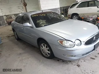 2005 Buick LaCrosse CXL with VIN 2G4WD562251219599, listed as a IAAI auction lot 41865688 with NaN miles. Bid and sale history available at carsss.com. Image 1.