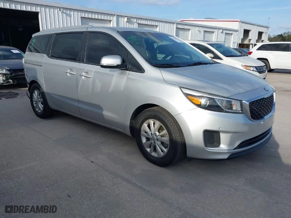 2017 Kia Sedona LX with VIN KNDMB5C10H6265281, listed as a IAAI auction lot 41723985 with 144,958 mi miles. Bid and sale history available at carsss.com. Image 1.