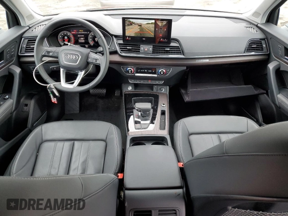2024 Audi Q5 Premium Plus with VIN WA1BBAFY4R2014436, listed as a Copart auction lot 49390285 with 14,163 mi miles and Salvage title. Bid and sale history available at DreamBid. Image 8.