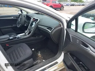 2013 Ford Fusion SE with VIN 3FA6P0HR3DR341655, listed as a IAAI auction lot 42446920 with 159,719 mi miles and . Bid and sale history available at DreamBid. Image 5.