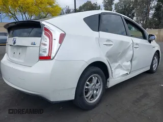 2014 Toyota Prius Four with VIN JTDKN3DU8E0387333, listed as a IAAI auction lot 42415523 with 165,252 mi miles and . Bid and sale history available at DreamBid. Image 6.