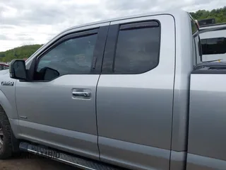 2016 Ford F-150 XLT with VIN 1FTEX1EP0GFD37305, listed as a IAAI auction lot 40364610 with 105,715 mi miles. Bid and sale history available at carsss.com. Image 15.