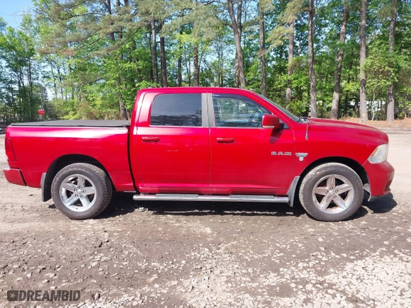 2009 Dodge Ram 1500 Sport with VIN 1D3HB13T69S810041, listed as a IAAI auction lot 42115359 with 209,200 mi miles. Bid and sale history available at carsss.com. Image 13.