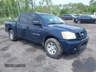 2006 Nissan Titan LE z VIN 1N6BA07A66N567536, wystawiony jako IAAI lot #42280181 z przebiegiem 221 560 mil mil oraz . Historia ofert i sprzedaży dostępna na DreamBid. Obrazek 1.