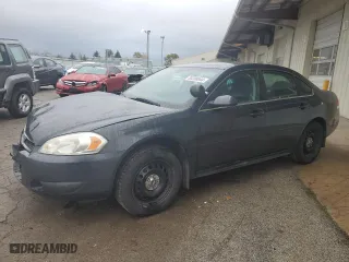 2013 Chevrolet Impala Police with VIN 2G1WD5E31D1261736, listed as a Copart auction lot 80208044 with 55,555 mi miles and Clean Title. Bid and sale history available at carsss.com. Image 1.