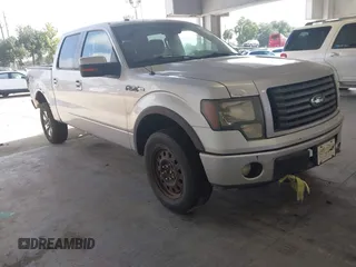 2011 Ford F-150 XL z VIN 1FTFW1EF4BFD36990, wystawiony jako IAAI lot #42836213 z przebiegiem 270 040 mil mil oraz . Historia ofert i sprzedaży dostępna na DreamBid. Obrazek 1.