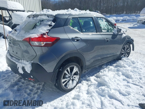 2019 Nissan Kicks SV with VIN 3N1CP5CU3KL544005, listed as a IAAI auction lot 41614091 with 38,356 mi miles. Bid and sale history available at carsss.com. Image 4.