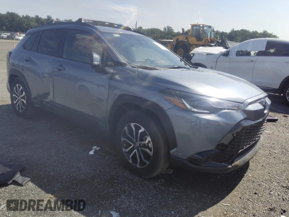 2024 Toyota Corolla Cross Hybrid S with VIN 7MUFBABG4RV059072, listed as a IAAI auction lot 42787833 with 9,006 mi miles and . Bid and sale history available at DreamBid. Image 1.
