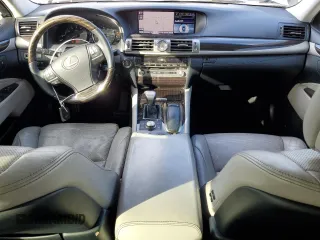 2014 Lexus LS 460 z VIN JTHBL5EF1E5131375, wystawiony jako Copart lot #45789245 z przebiegiem 157 316 mil mil oraz Szkoda całkowita • Salvage title. Historia ofert i sprzedaży dostępna na DreamBid. Obrazek 8.