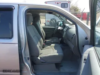 2016 Nissan Frontier SV with VIN 1N6AD0EV3GN755585, listed as a IAAI auction lot 41769555 with 39,285 mi miles. Bid and sale history available at carsss.com. Image 5.