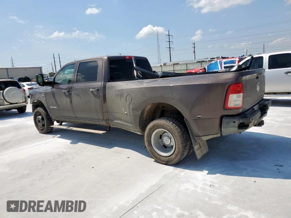2020 Ram 3500 Tradesman z VIN 3C63RRGL3LG241856, wystawiony jako Copart lot #59517925 z przebiegiem 195 146 mil mil oraz Czysty tytuł • Clean title. Historia ofert i sprzedaży dostępna na DreamBid. Obrazek 3.