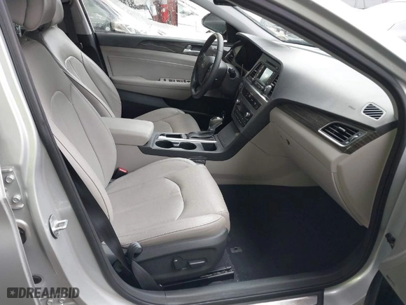 2015 Hyundai Sonata 2.4L Sport with VIN 5NPE34AF9FH194076, listed as a IAAI auction lot 41723593 with 96,118 mi miles. Bid and sale history available at carsss.com. Image 5.