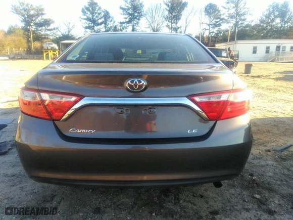 2015 Toyota Camry XLE with VIN 4T1BF1FK7FU873327, listed as a IAAI auction lot 41197629 with NaN miles. Bid and sale history available at carsss.com. Image 17.