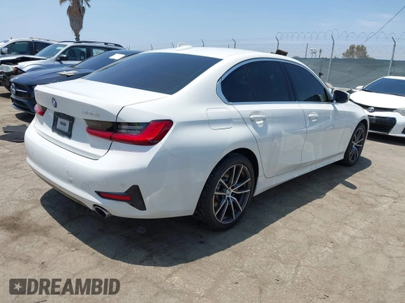 2021 BMW 3 Series 330i с VIN WBA5R1C03MFK81966, выставлен на аукционе IAAI как лот 42483816 с пробегом 50 176 миль миль и . История ставок и продаж доступна на DreamBid. Изображение 4.