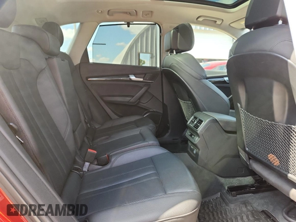 2019 Audi Q5 Premium Plus z VIN WA1BNAFY0K2090894, wystawiony jako Copart lot #61346615 z przebiegiem 124 489 mil mil oraz Szkoda całkowita • Salvage title. Historia ofert i sprzedaży dostępna na DreamBid. Obrazek 11.