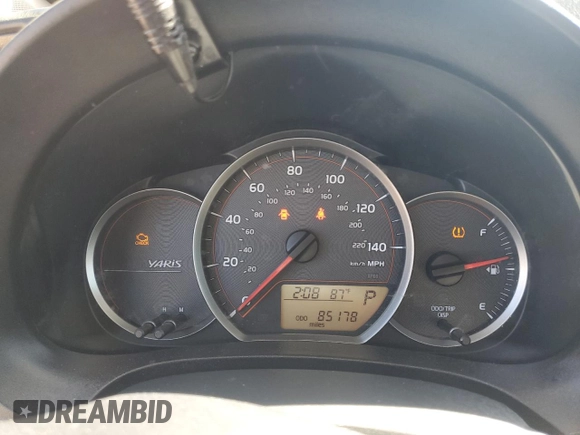 2013 Toyota Yaris L with VIN JTDJTUD30DD556637, listed as a Copart auction lot 73352364 with 85,178 mi miles and Salvage Title. Bid and sale history available at carsss.com. Image 9.