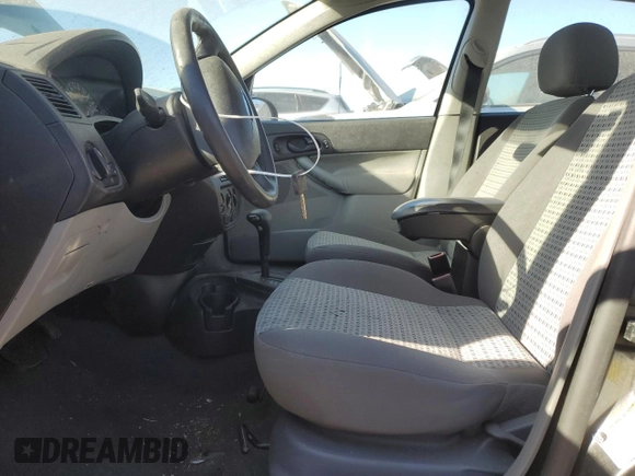 2007 Ford Focus S with VIN 1FAHP34N27W151263, listed as a Copart auction lot 42933324 with 128,598 mi miles and Salvage Title. Bid and sale history available at carsss.com. Image 7.