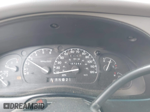 1998 Ford Explorer XL z VIN 1FMZU34E7WUA07656, wystawiony jako IAAI lot #42522560 z przebiegiem 187 244 mil mil oraz . Historia ofert i sprzedaży dostępna na DreamBid. Obrazek 7.