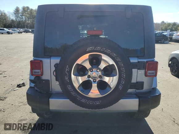 2017 Jeep Wrangler Unlimited Sahara with VIN 1C4BJWEG5HL625065, listed as a Copart auction lot 46103625 with 111,189 mi miles and Salvage Title. Bid and sale history available at carsss.com. Image 6.