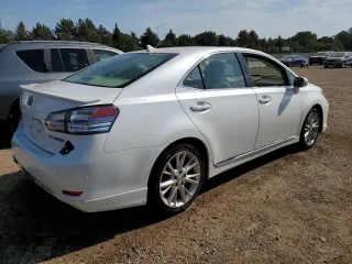 2010 Lexus HS with VIN JTHBB1BA0A2009526, listed as a Copart auction lot 69026934 with 120,527 mi miles and Salvage Title. Bid and sale history available at carsss.com. Image 3.