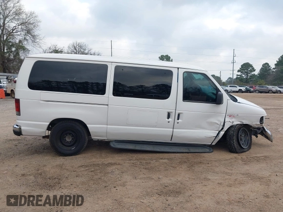 2003 Ford Econoline Passenger XL with VIN 1FBNE31L63HA12648, listed as a IAAI auction lot 41763111 with 592,494 mi miles and . Bid and sale history available at carsss.com. Image 14.
