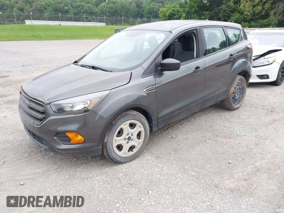 2018 Ford Escape S с VIN 1FMCU0F79JUA99011, выставлен на аукционе IAAI как лот 42504915 с пробегом 65 552 миль миль и . История ставок и продаж доступна на DreamBid. Изображение 17.