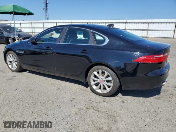 2017 Jaguar XF 20d Premium с VIN SAJBD4BN0HCY36349, выставлен на аукционе Copart как лот 59002945 с пробегом 83 568 миль миль и Чистый • Clean title. История ставок и продаж доступна на DreamBid. Изображение 2.