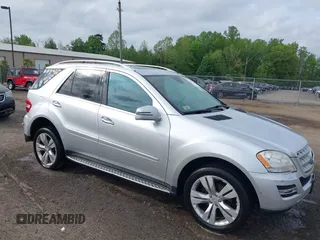 2011 Mercedes-Benz M 350 with VIN 4JGBB8GB4BA633067, listed as a IAAI auction lot 42127228 with 197,193 mi miles and . Bid and sale history available at DreamBid. Image 1.