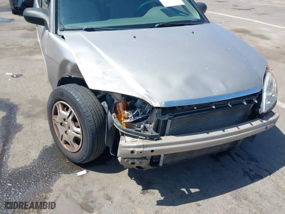 2001 Honda Civic LX with VIN 1HGES16591L002954, listed as a IAAI auction lot 42057695 with 238,849 mi miles. Bid and sale history available at carsss.com. Image 6.