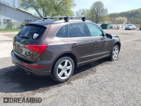 2012 Audi Q5 2.0T Premium Plus with VIN WA1LFAFP5CA024857, listed as a IAAI auction lot 42016833 with 141,144 mi miles. Bid and sale history available at carsss.com. Image 4.