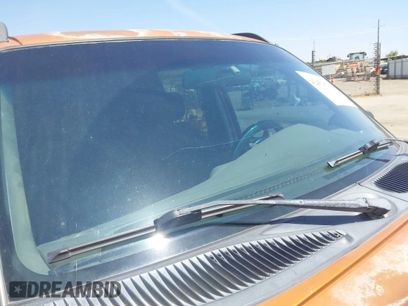 2001 Ford Explorer Sport Trac with VIN 1FMZU67E91UA85958, listed as a IAAI auction lot 42454056 with 230,627 mi miles and . Bid and sale history available at DreamBid. Image 12.